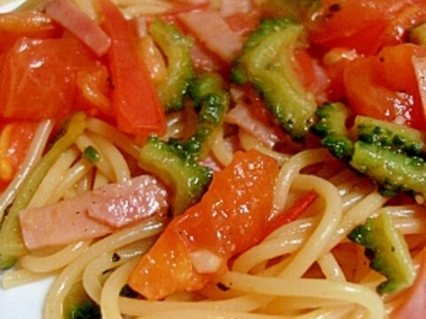 和風な味わい◎ゴーヤとベーコンのスパゲティー